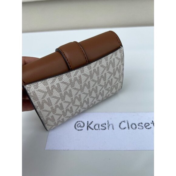 Michael Kors wallet carmen trifold medium leather purse vanilla - Picture 2 of 9